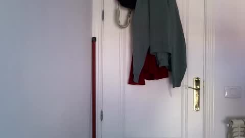 xicosensual online show from April 18, 3:14 pm