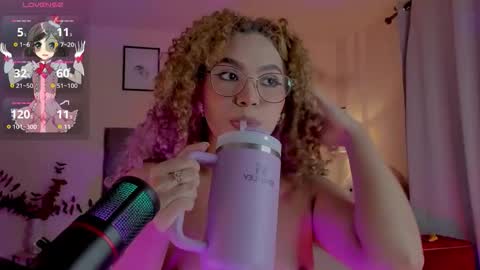 camila online show from November 25, 8:29 pm