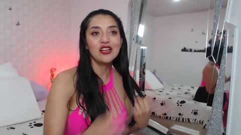 ximena suarez online show from February 7, 4:59 am