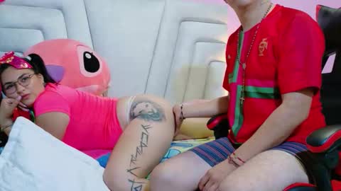 xiomaraandcristiano online show from April 10, 6:30 am