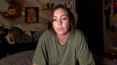 xLacyy online show from October 29, 3:19 am