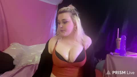 xluna_xxx online show from June 9, 8:14 am