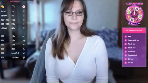 xmelina0 online show from March 6, 5:03 am