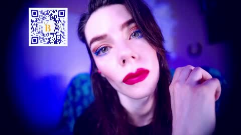 Bella Bondai online show from May 31, 4:00 am