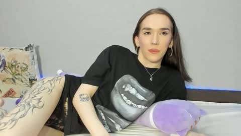 Megan online show from March 1, 9:19 pm