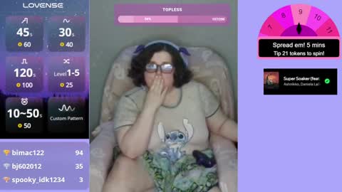 Nerdykitty online show from December 8, 7:58 am