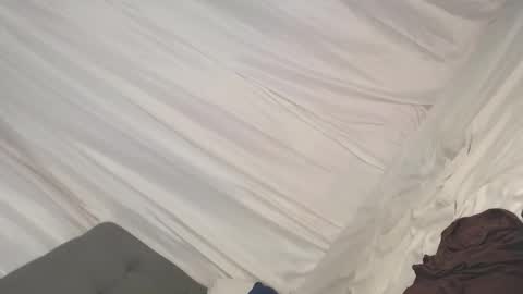 xoxo online show from December 27, 10:16 pm