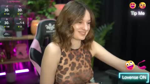 xoxo_molly online show from January 7, 9:20 pm