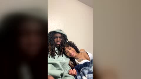 xoxoafterdark online show from February 1, 8:22 am