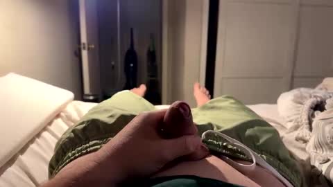 xoxowtf online show from December 11, 3:47 pm