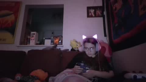 Pumpkin online show from January 2, 8:49 am