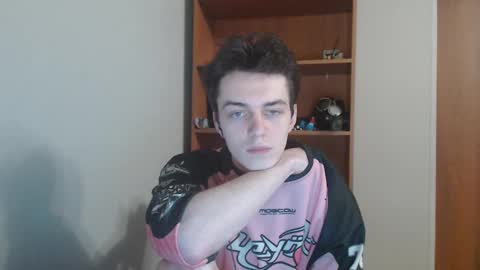 traqqq online show from October 14, 7:39 pm