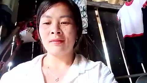 xuxulove00 online show from June 7, 2:28 am