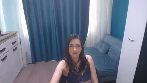 deea online show from October 21, 9:14 am