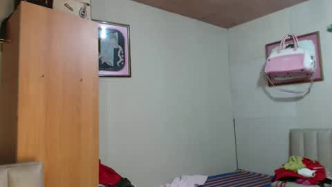 xxbetyxx online show from October 25, 1:22 pm