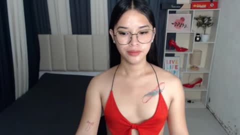 CHLOES ROOM online show from September 13, 11:29 pm