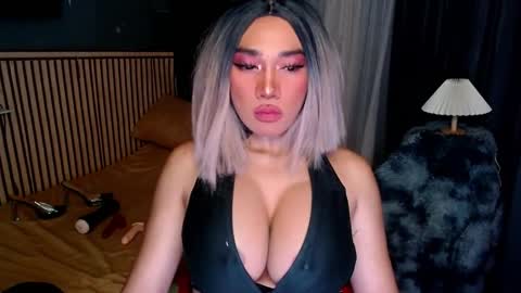 cinddy online show from October 7, 7:10 pm