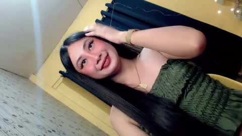 Snapshot of xxexpensive_candy chatting on February 27, 7:41 am Janae online show from February 27, 7:41 am