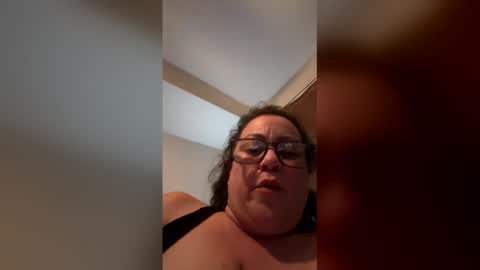 xxfunsizebratxx online show from March 1, 5:55 am