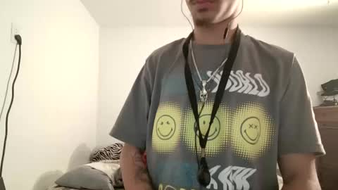 Snapshot of xxjasoneecxx chatting on February 25, 2:47 am XxJasoneecxX online show from February 25, 2:47 am