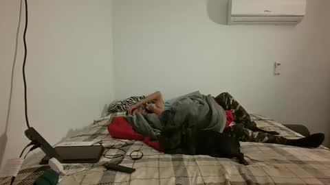 Snapshot of xxjasoneecxx chatting on March 1, 2:59 am XxJasoneecxX online show from March 1, 2:59 am