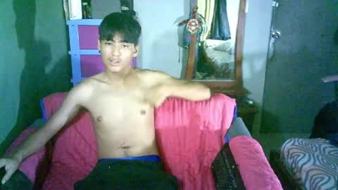 xxl_scort online show from May 27, 3:36 am