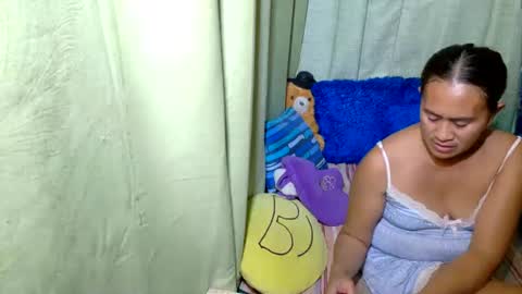 xxloveheart online show from February 12, 5:55 am