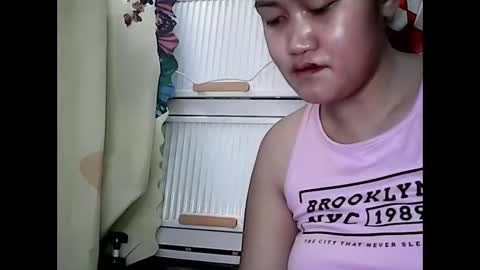 preggy online show from November 28, 1:13 am