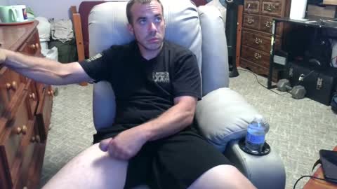 xxScubaStevexx online show from September 25, 6:42 am