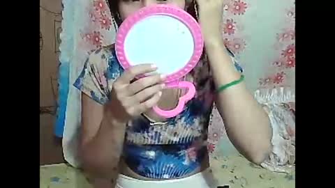 Snapshot of xxshantal chatting on October 28, 10:27 am xxshantal online show from October 28, 10:27 am