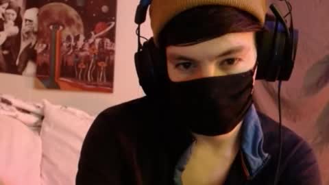 David Fox online show from December 17, 5:03 am