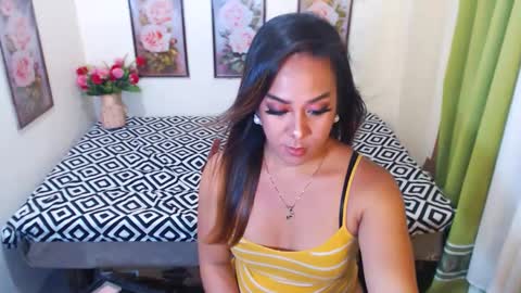 dolly online show from December 24, 9:28 am