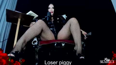 Mistress Scarlet Igmiss scarlet978 online show from October 29, 4:03 am