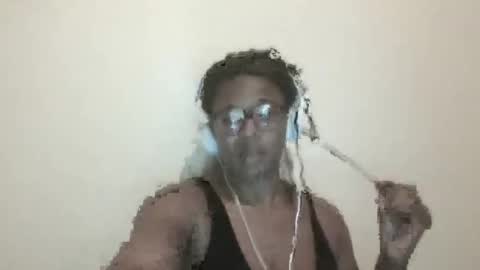 Danielle online show from April 17, 10:01 pm