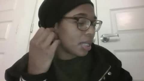 Danielle online show from November 28, 5:15 am