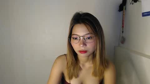 Snapshot of xxxforyouonlyxxx chatting on December 14, 8:23 am inday pinay online show from December 14, 8:23 am