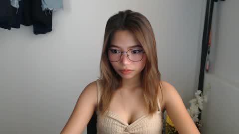 Snapshot of xxxforyouonlyxxx chatting on February 8, 2:26 am inday pinay online show from February 8, 2:26 am