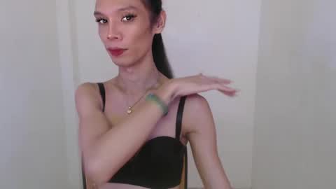 Your Princess Yums online show from January 23, 9:07 pm