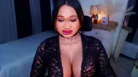 OLIVIA online show from March 11, 6:41 pm