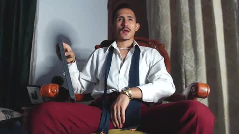 Kev online show from February 2, 7:25 pm