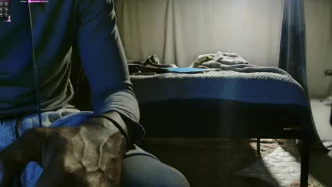 xxxjrstrokesxxx online show from March 12, 11:22 pm