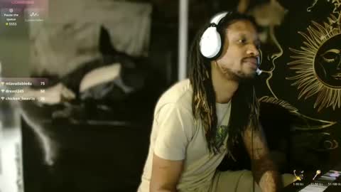 xxxjrstrokesxxx online show from January 16, 12:30 am