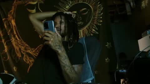 xxxjrstrokesxxx online show from February 27, 6:09 pm