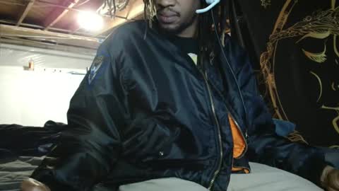 xxxjrstrokesxxx online show from February 23, 6:07 am