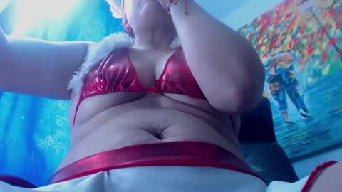 Snapshot of xxxmiasexyyhotttxxx chatting on January 25, 6:02 pm MIA HOT online show from January 25, 6:02 pm