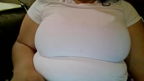 Elle online show from April 16, 1:49 am