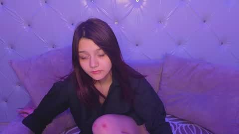 foxy online show from May 1, 8:58 pm
