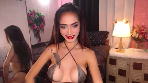 xxxqueenoftransxxx online show from January 11, 8:20 am