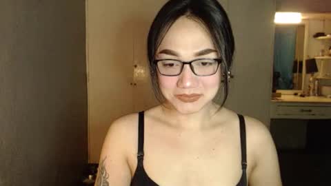 Melissa online show from February 3, 8:40 am