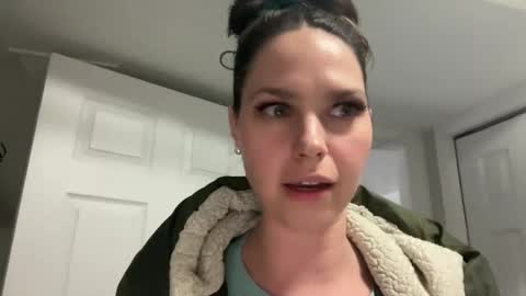 Xylea Luv online show from February 22, 9:15 pm